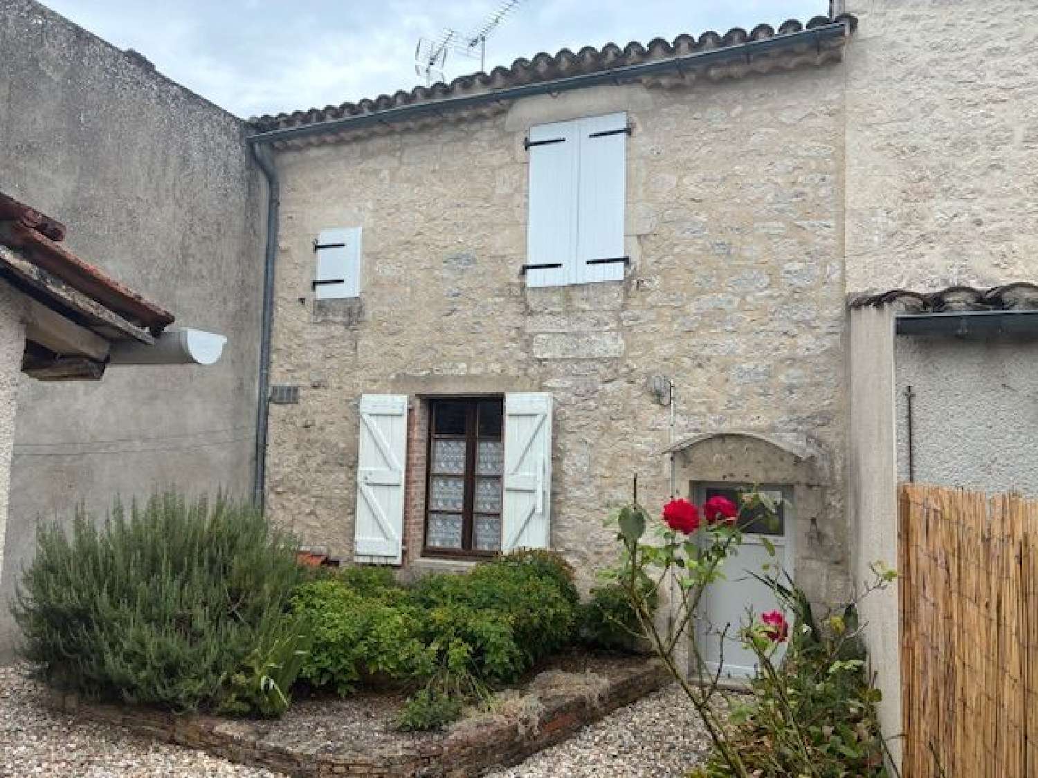 à vendre maison Rudelle Lot 1