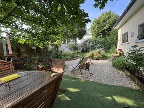 Saint-Amand-Montrond Cher huis foto 7168474