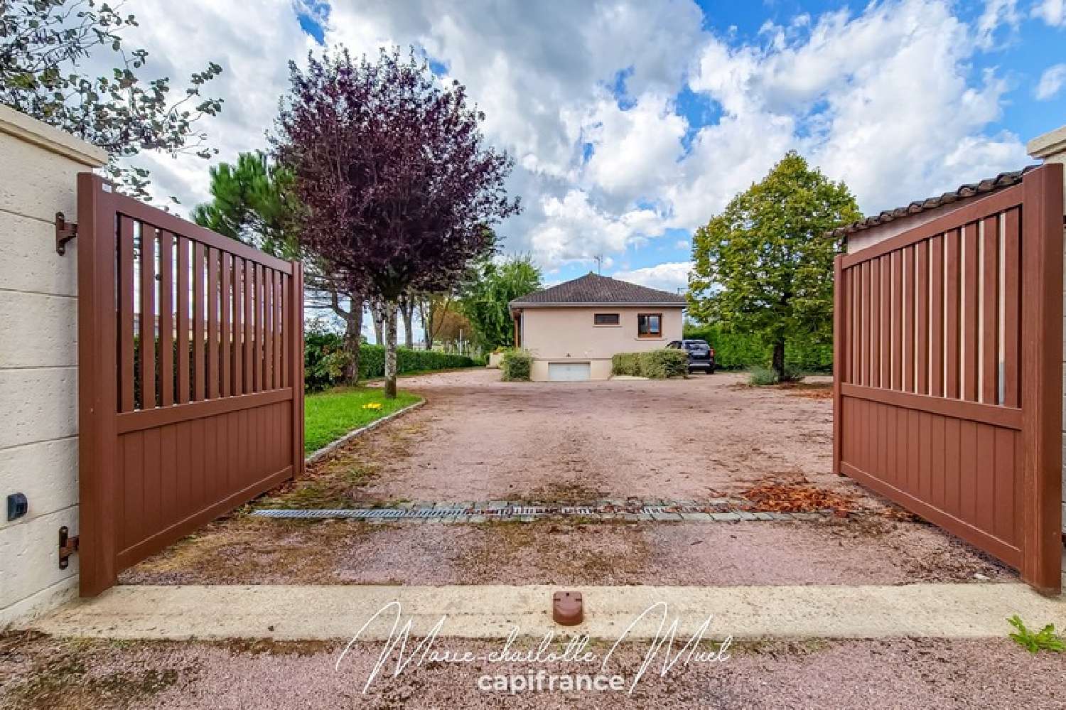  for sale house Saint-Bénigne Ain 2