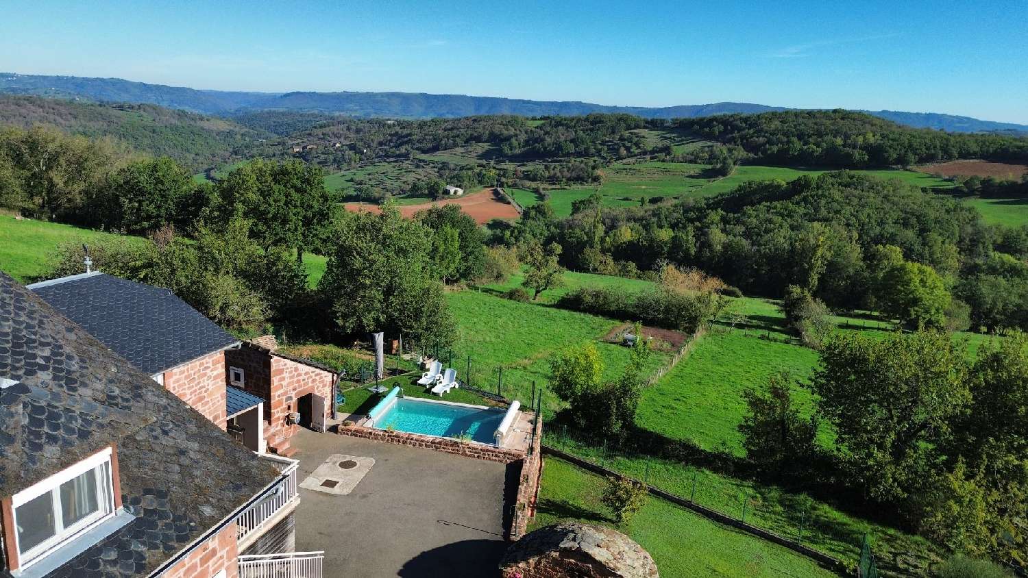 te koop huis Saint-Christophe-Vallon Aveyron 2
