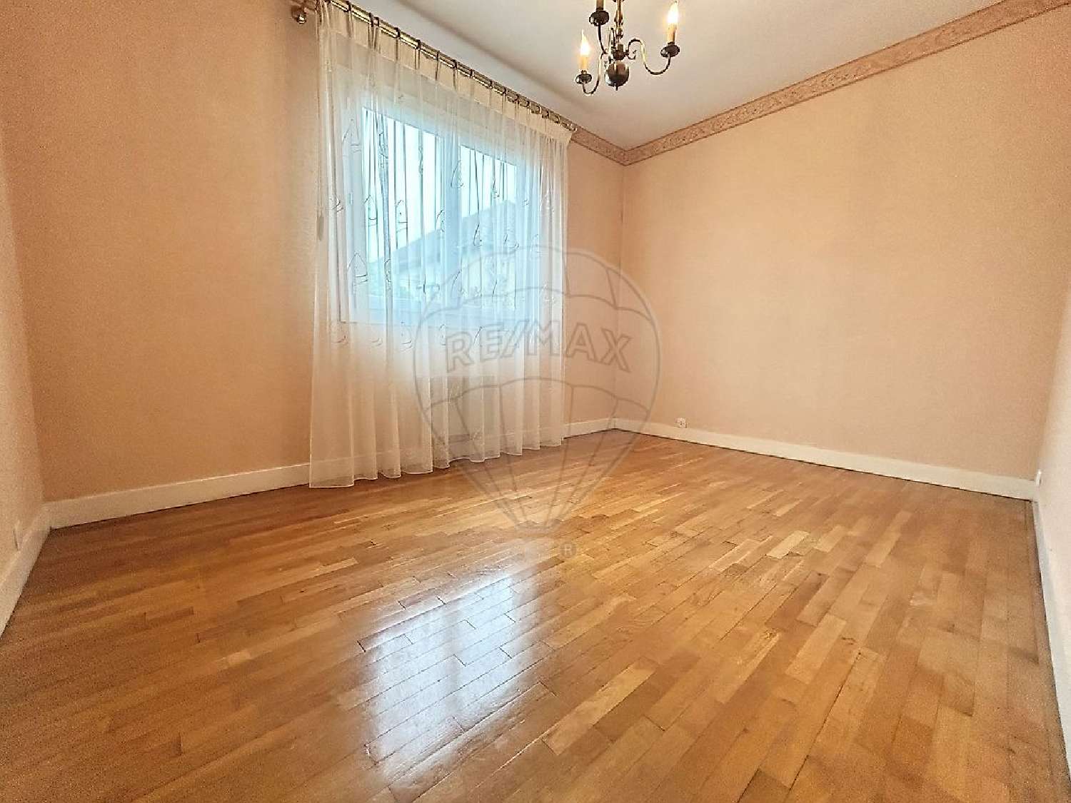  te koop huis Saint-Doulchard Cher 7