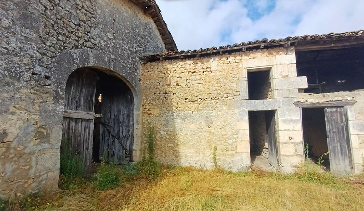  à vendre maison Saint-Estèphe Charente 1