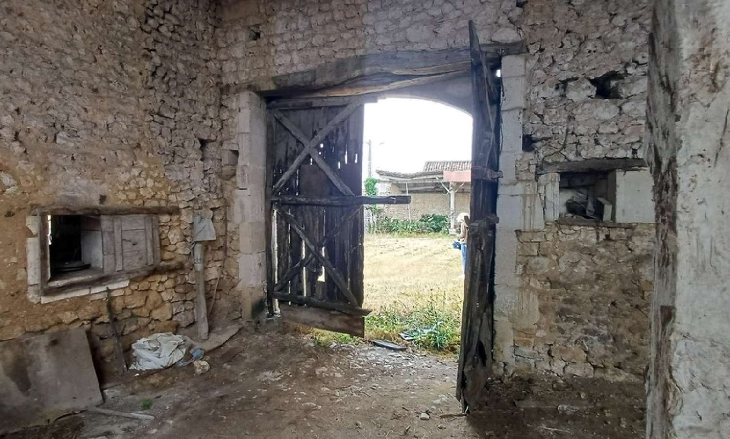  à vendre maison Saint-Estèphe Charente 3