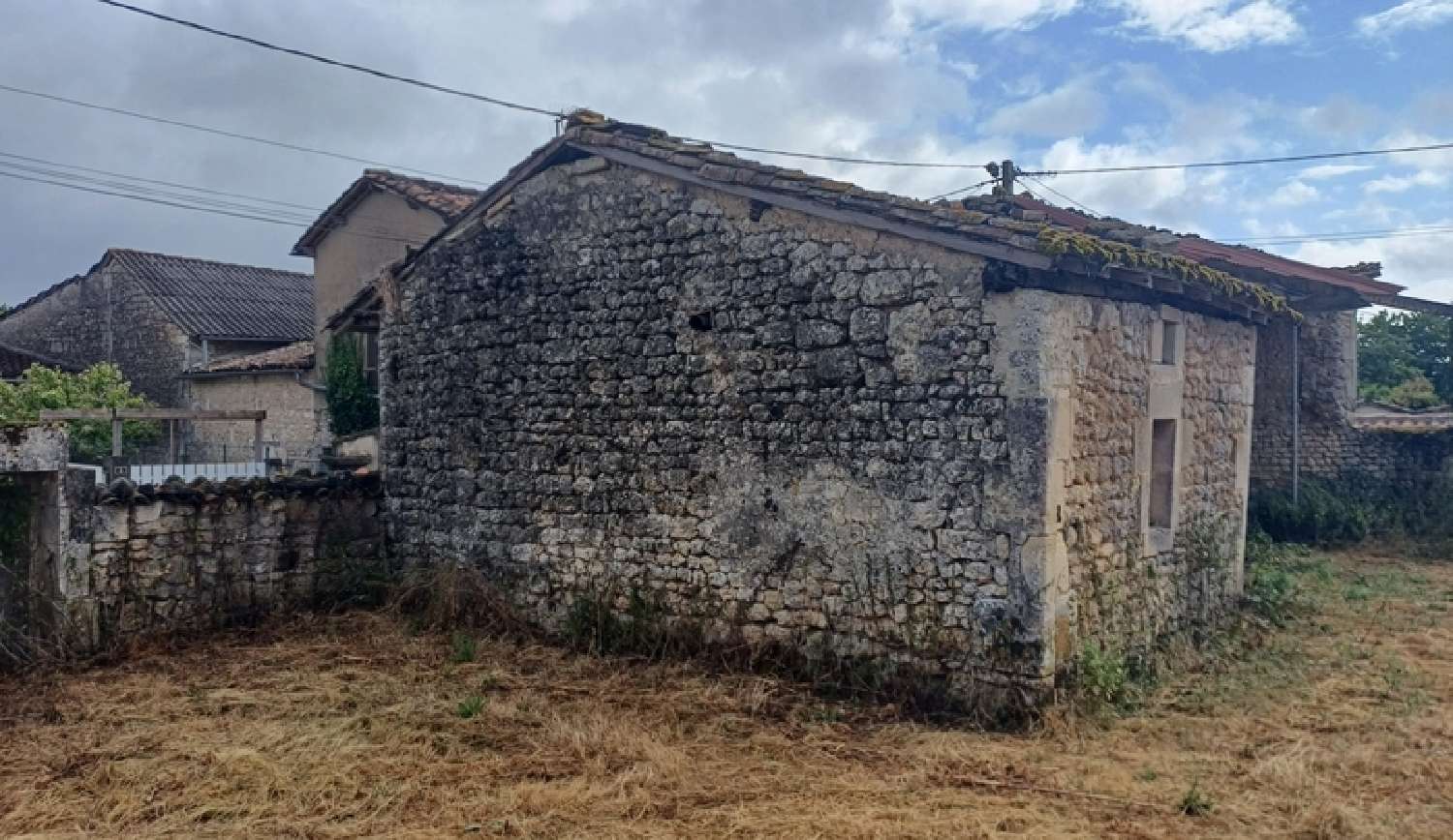 à vendre maison Saint-Estèphe Charente 5