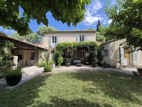 Saint-Étienne-du-Grès Bouches-du-Rhône huis foto 7153074