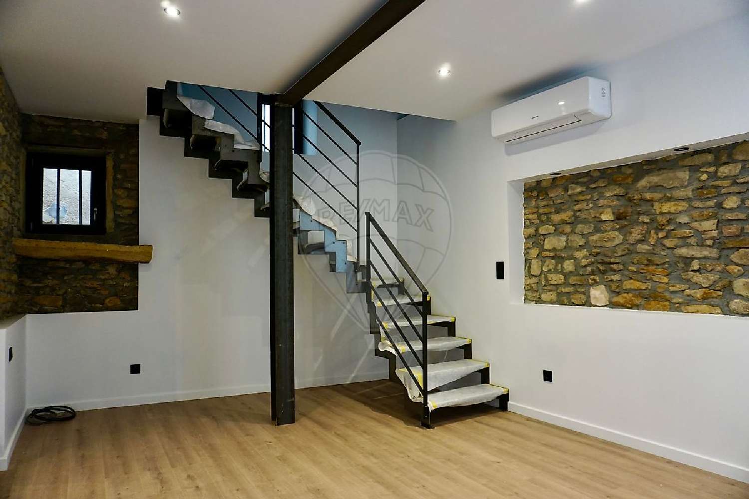 te koop huis Saint-Étienne-la-Varenne Rhône 4