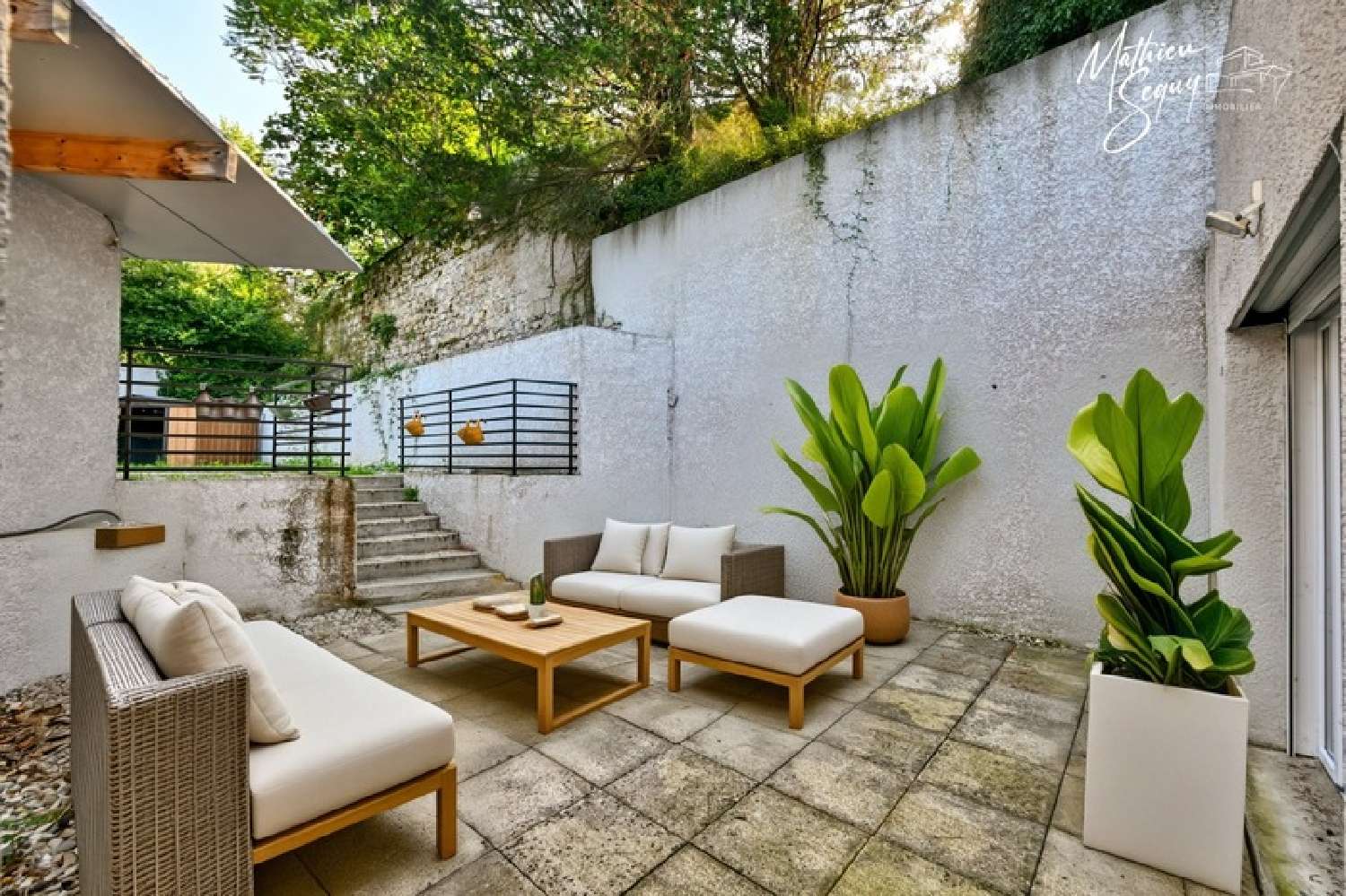  for sale house Saint-Genis-Laval Rhône 1