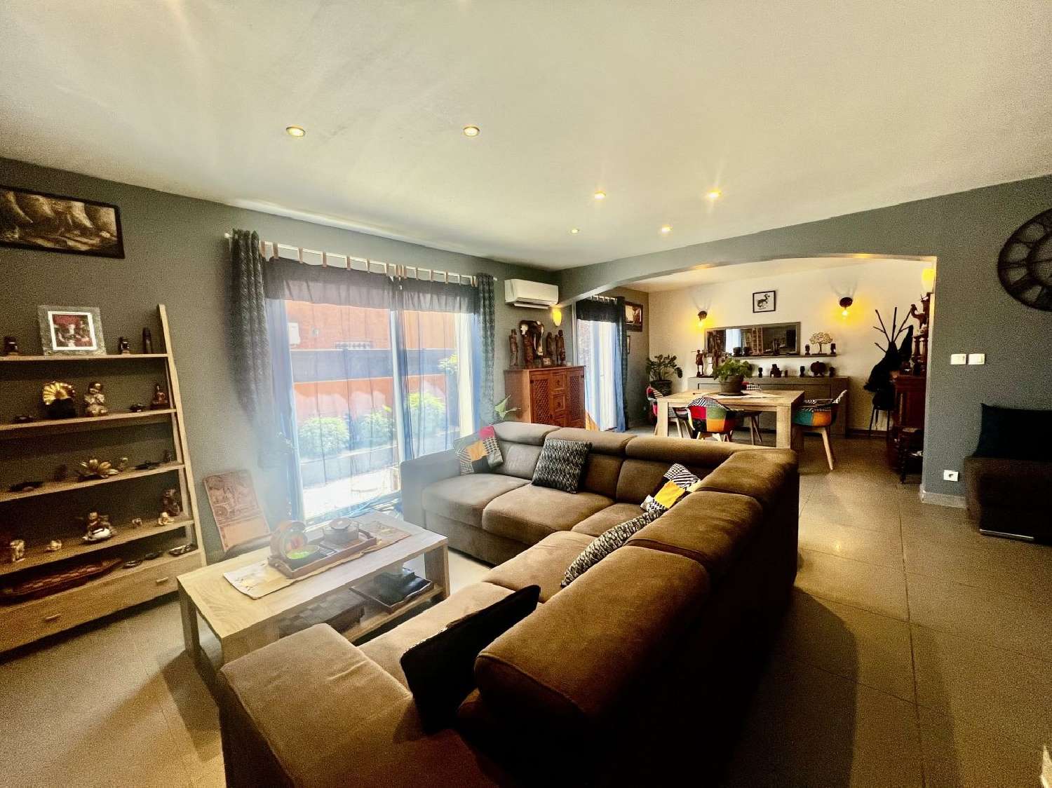  for sale house Saint-Gilles Gard 4