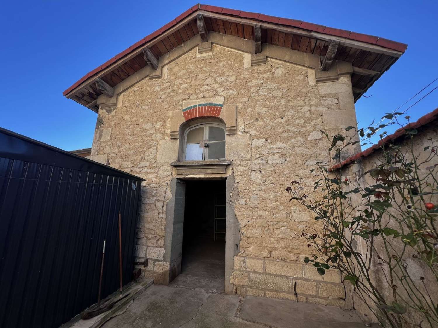  à vendre maison Saint-Gilles Gard 2