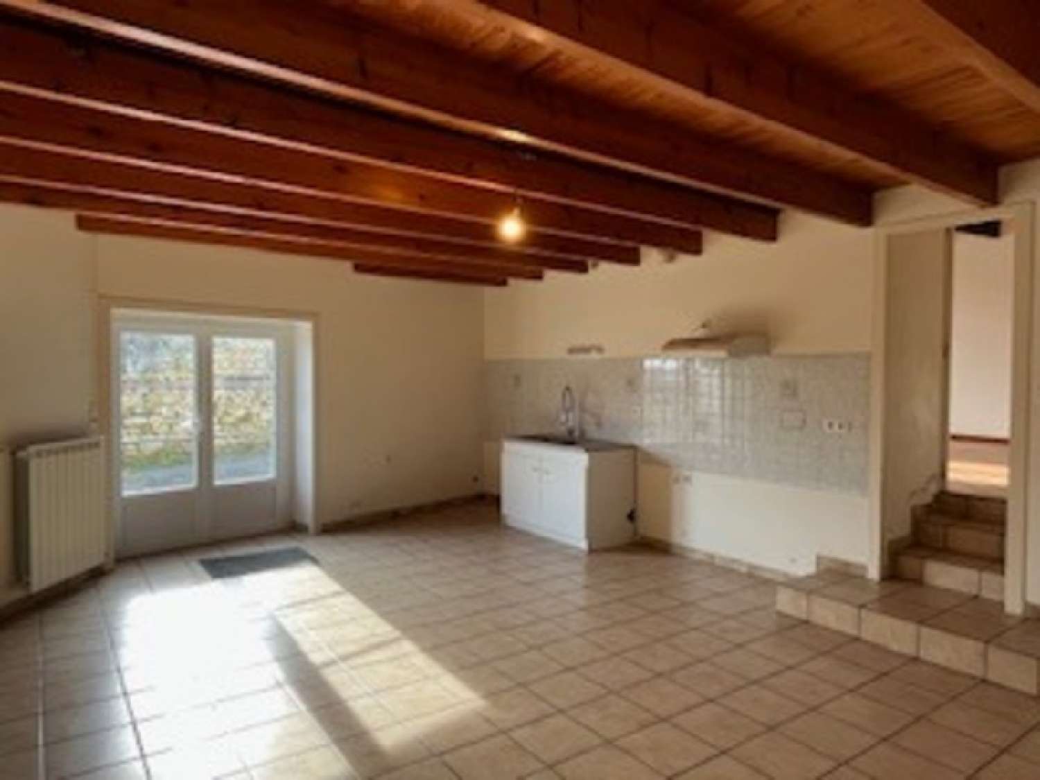 à vendre maison Saint-Jean-d'Angély Charente-Maritime 3