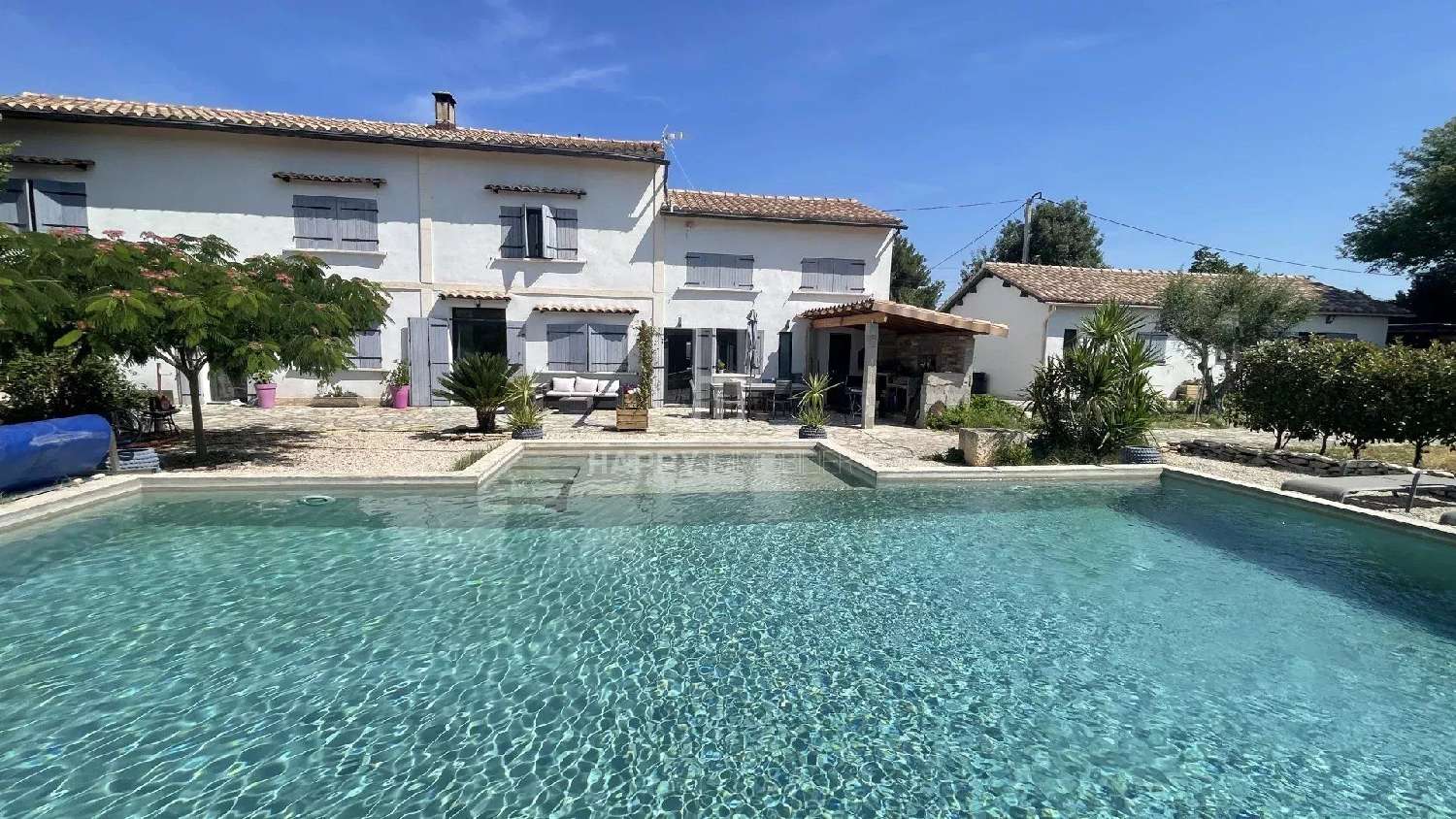  for sale house Saint-Martin-de-Crau Bouches-du-Rhône 1