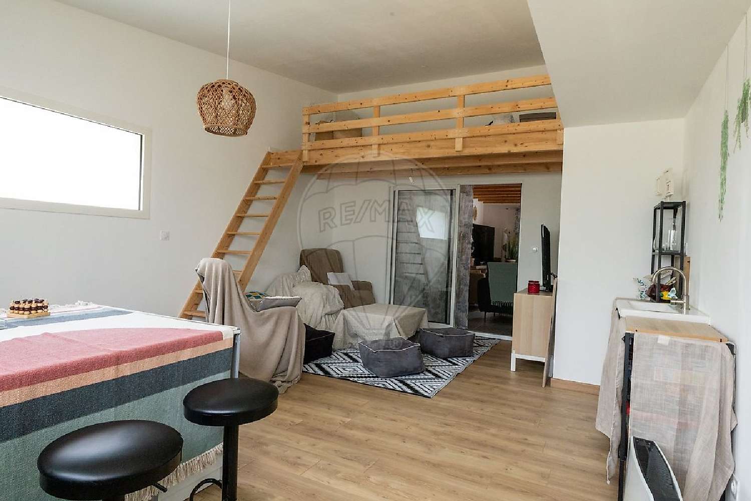  for sale house Saint-Romain-de-Benet Charente-Maritime 6