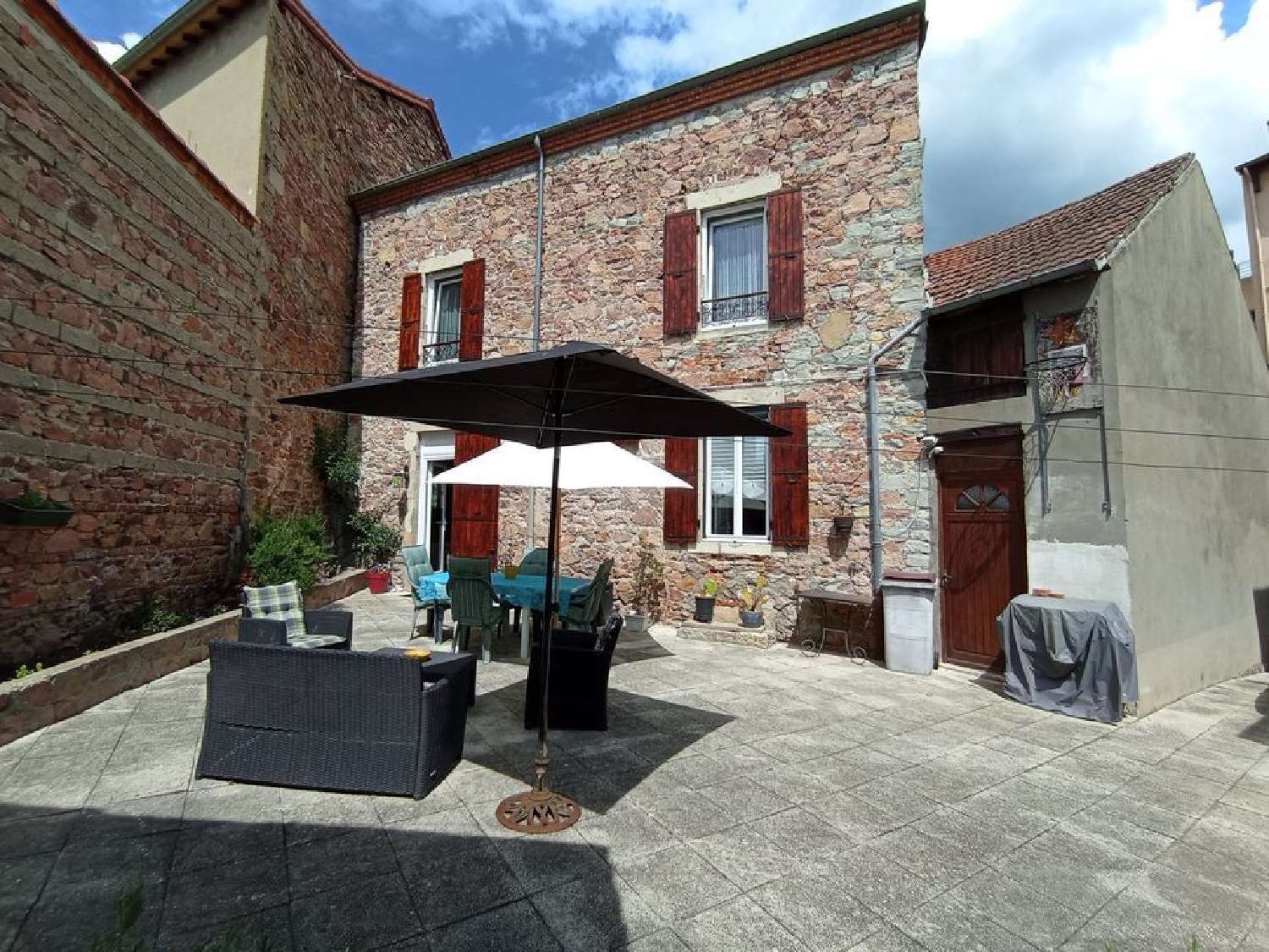  en venta casa Saint-Yorre Allier 1