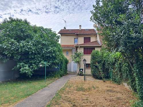 Sainte-Geneviève-des-Bois Essonne huis foto 7153179