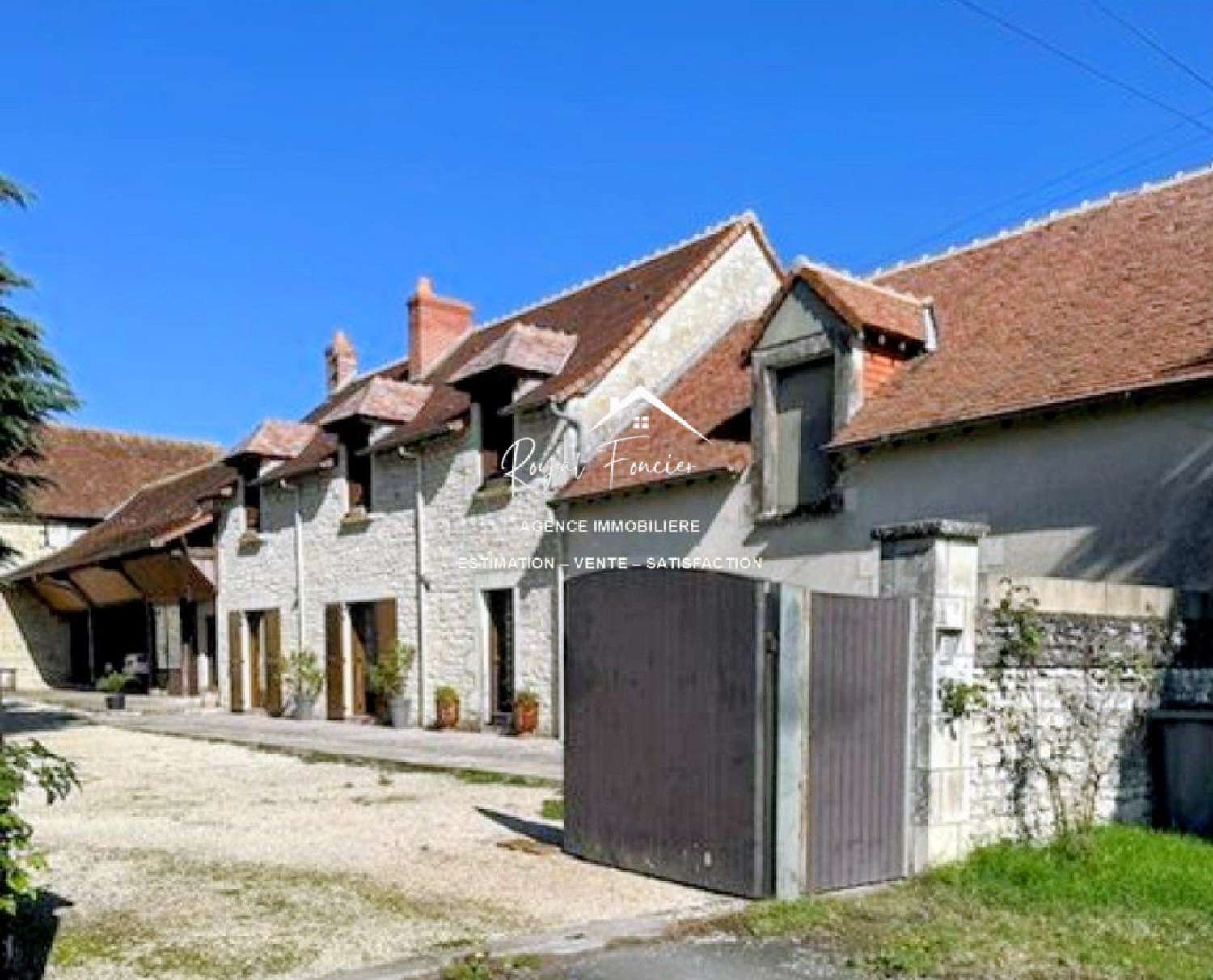 te koop huis Sainte-Maure-de-Touraine Indre-et-Loire 2