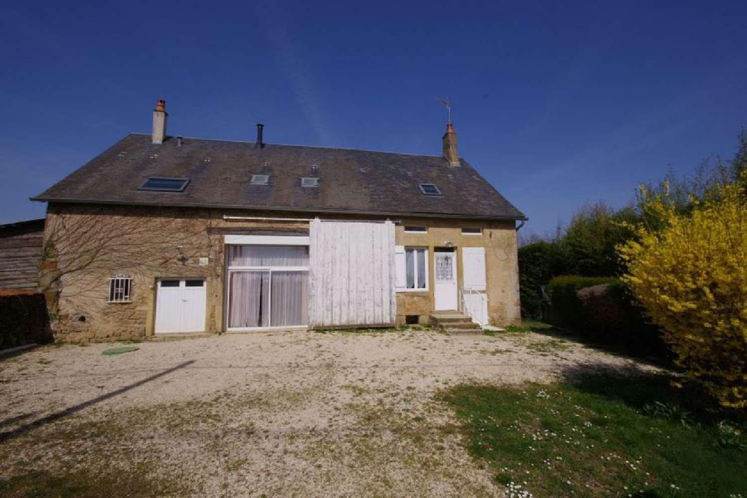  te koop huis Saulieu Côte-d'Or 1