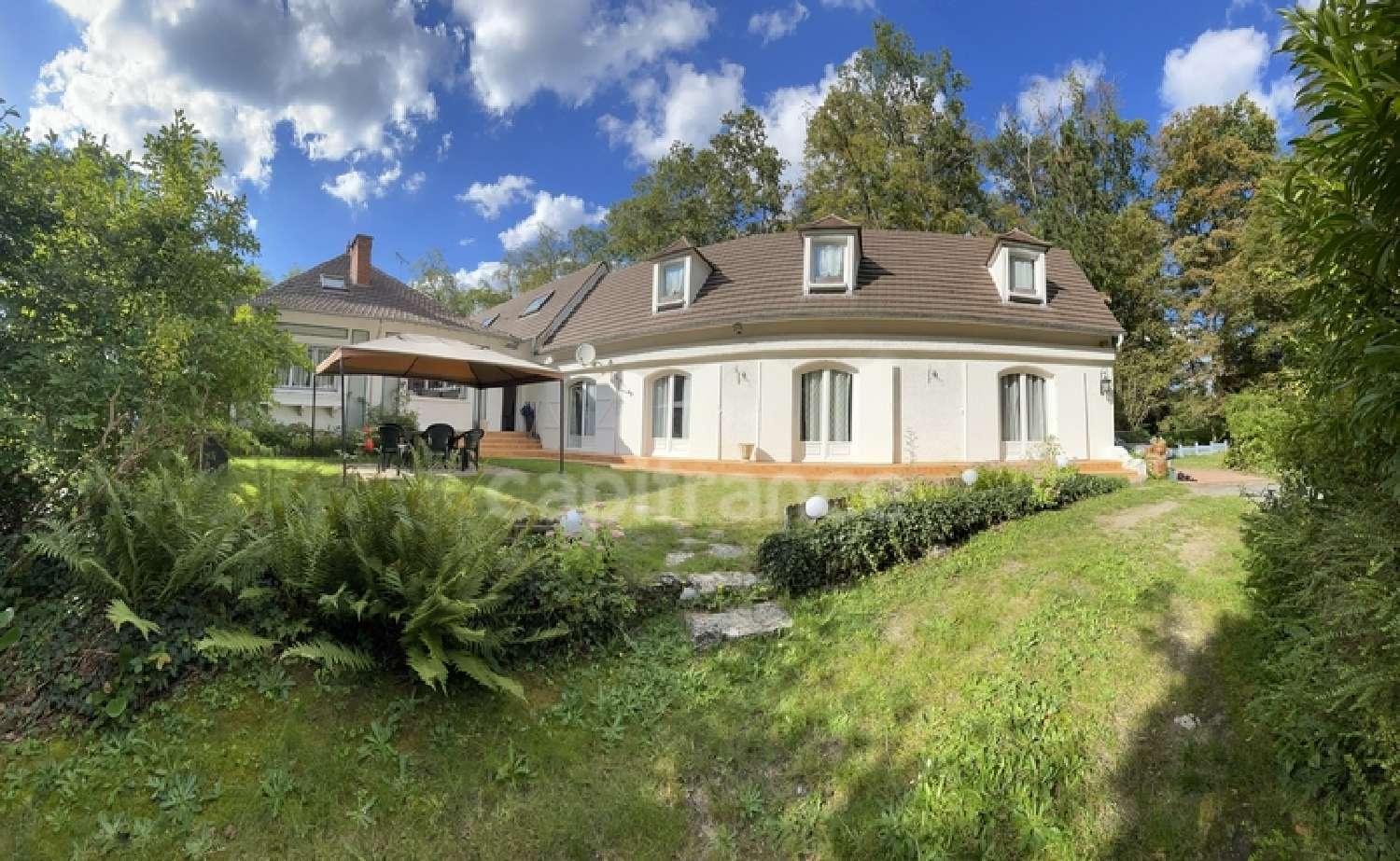  for sale house Senlis Oise 2