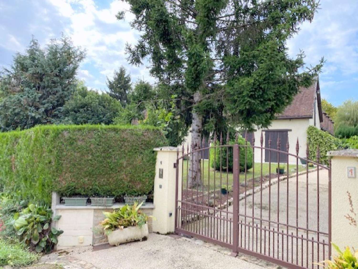 for sale house Sens Yonne 2