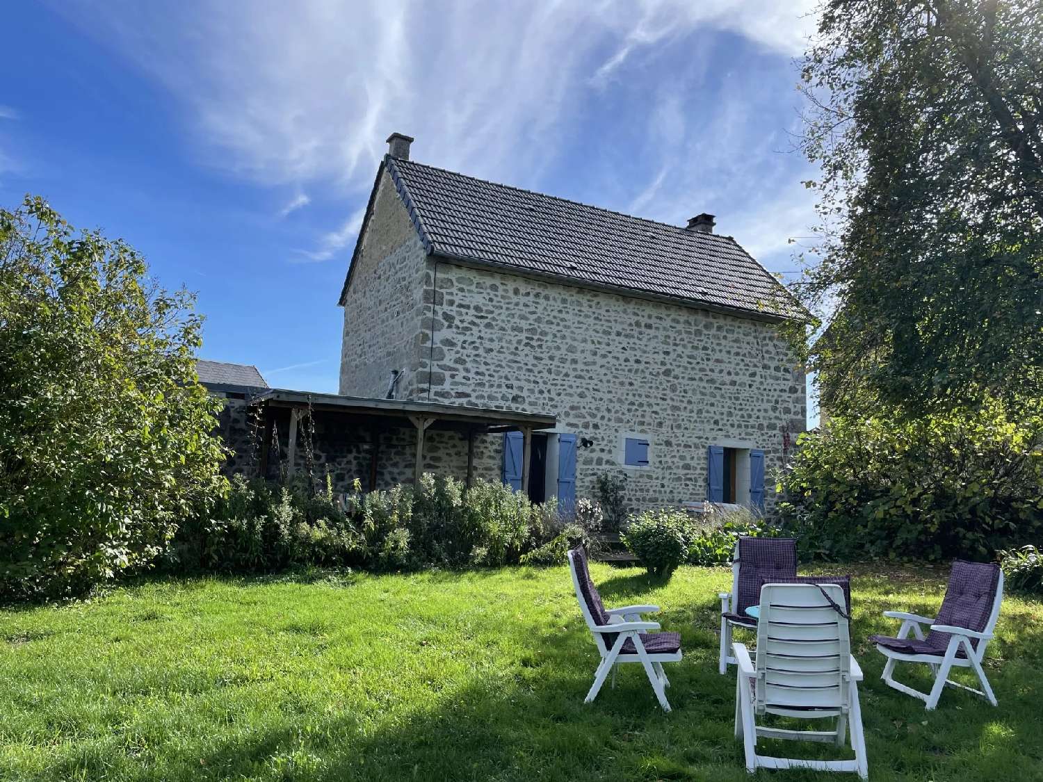 house for sale Servant, Puy-de-Dôme ( Auvergne-Rhône-Alpes) picture 4
