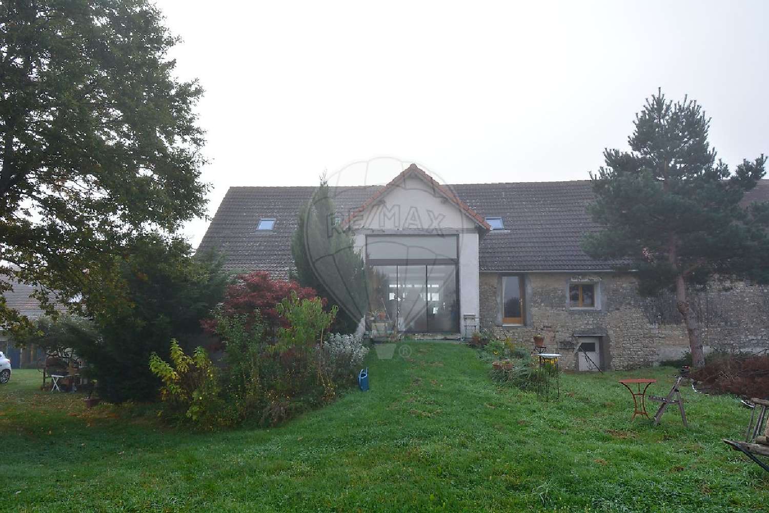  te koop huis Sussat Allier 1