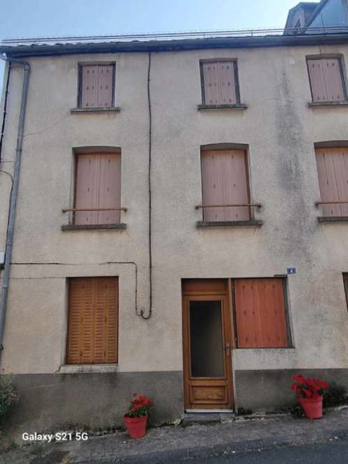 Tauves Puy-de-Dôme house foto 7155490