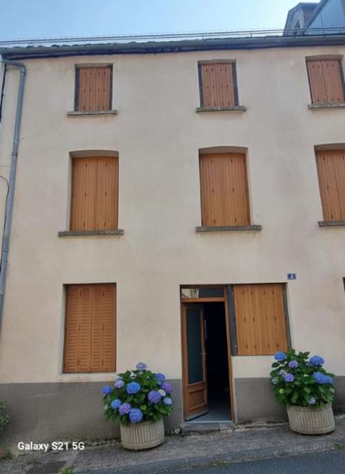 Tauves Puy-de-Dôme house foto 7161561