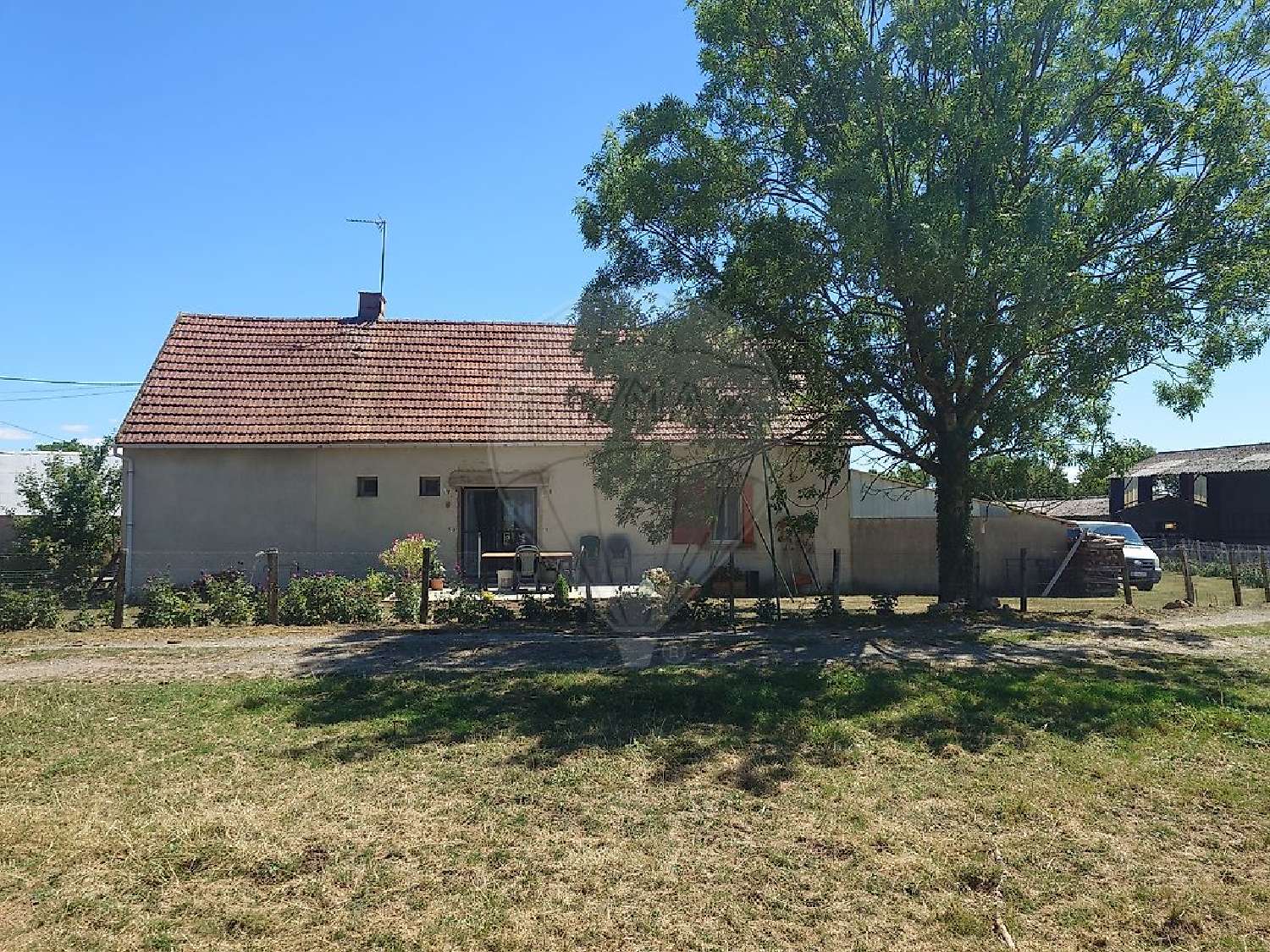  te koop huis Ternant Nièvre 3