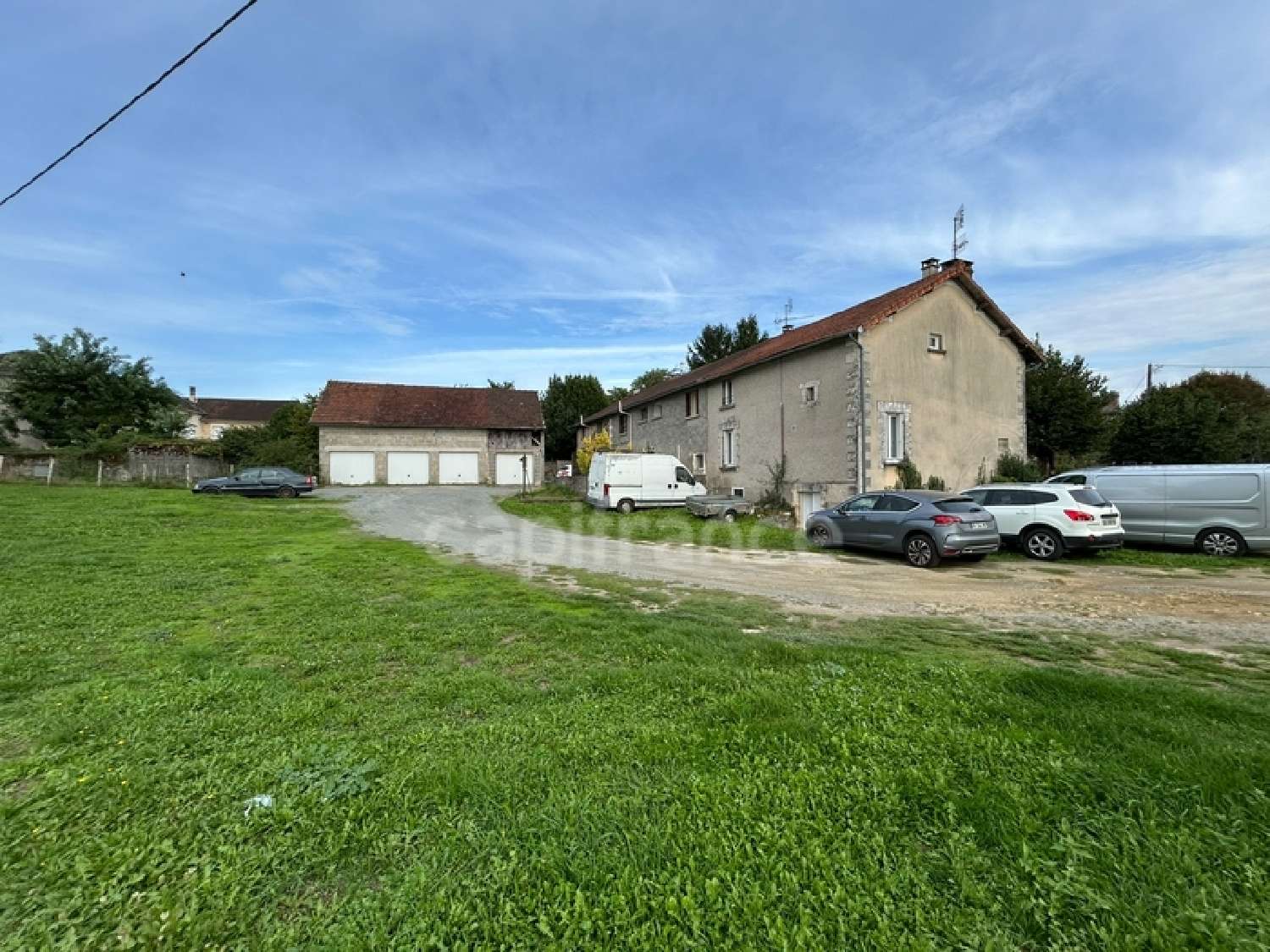 te koop huis Thiviers Dordogne 2