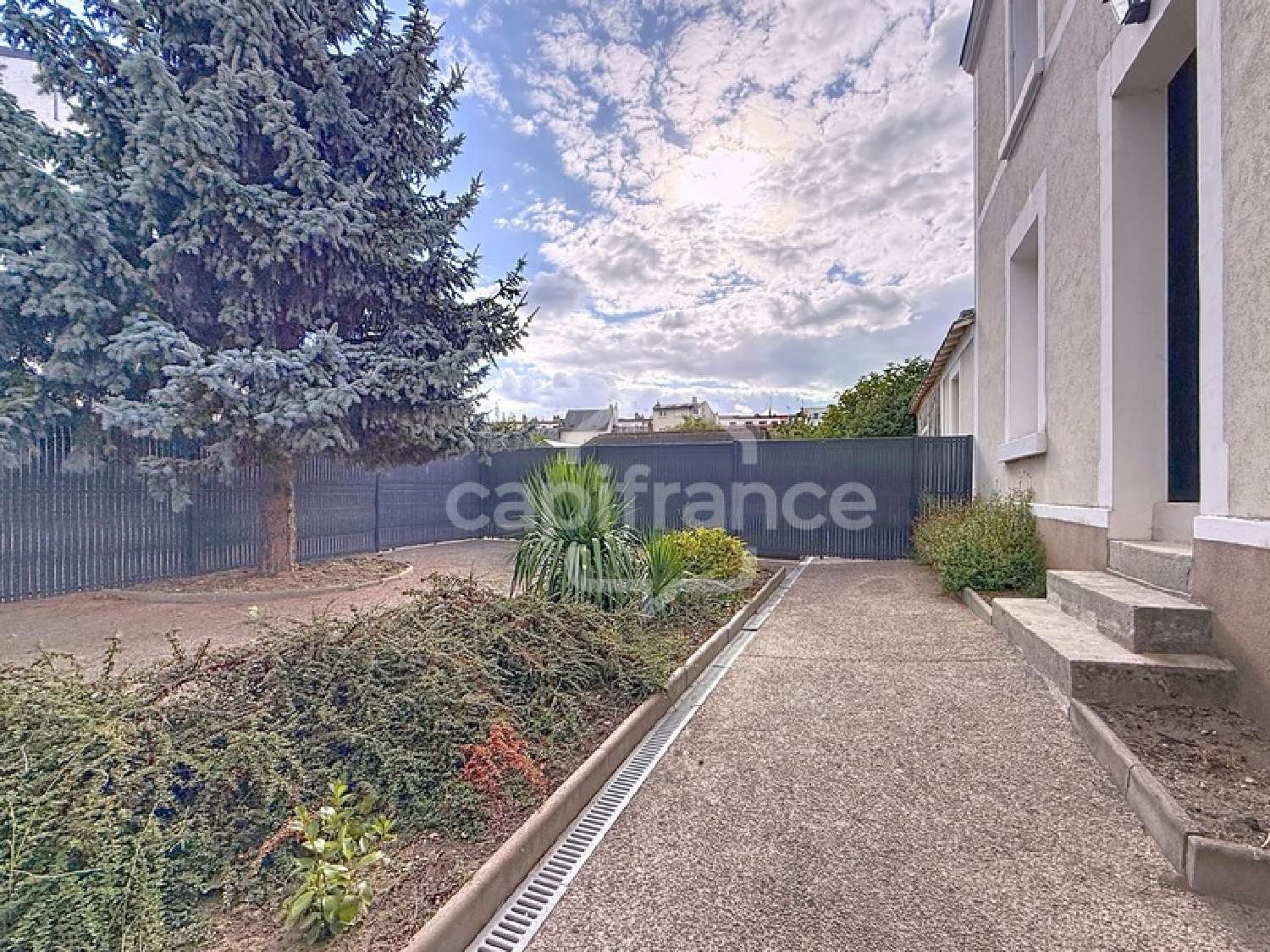  à vendre maison Tours Indre-et-Loire 2