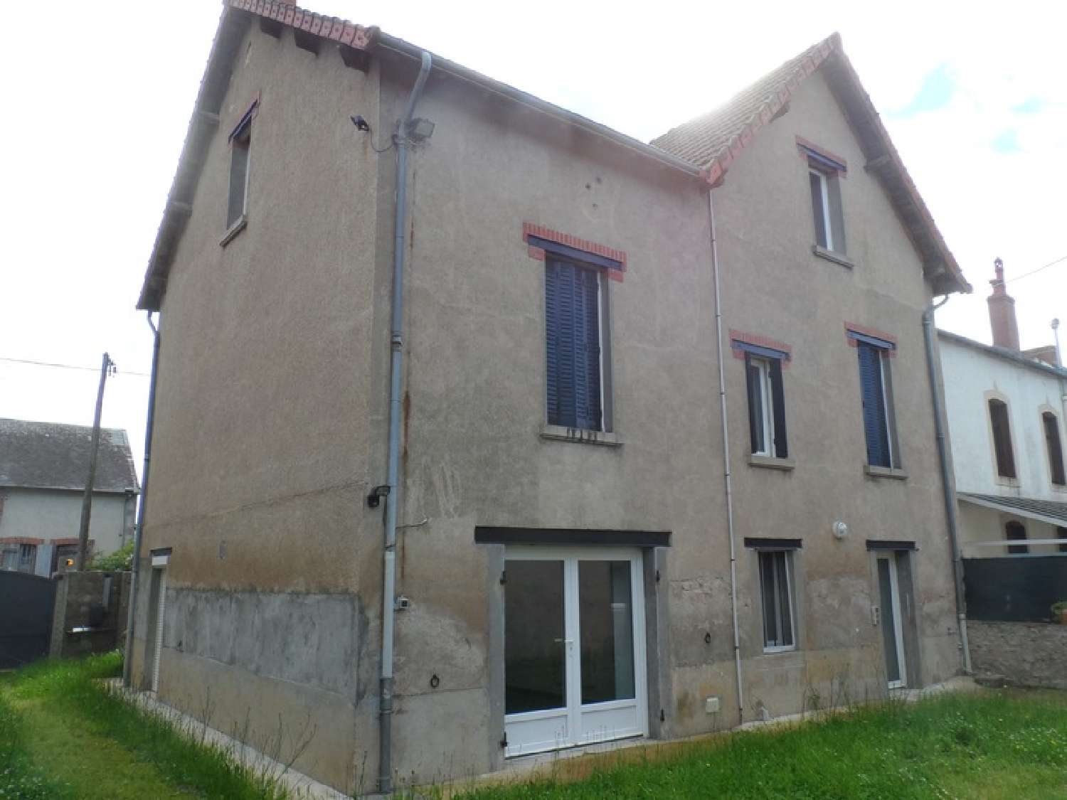  te koop huis Treignat Allier 1