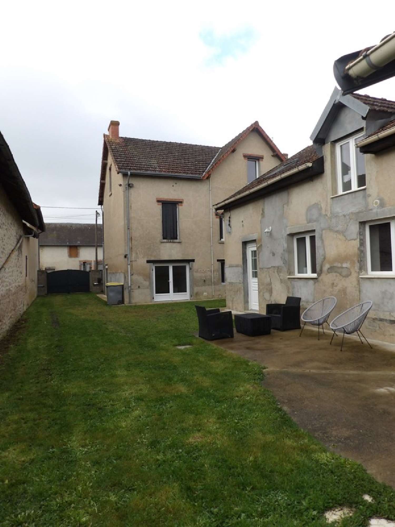  te koop huis Treignat Allier 2