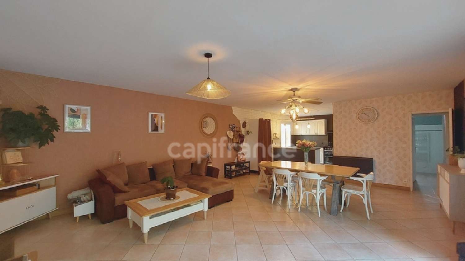  for sale house Velleron Vaucluse 3