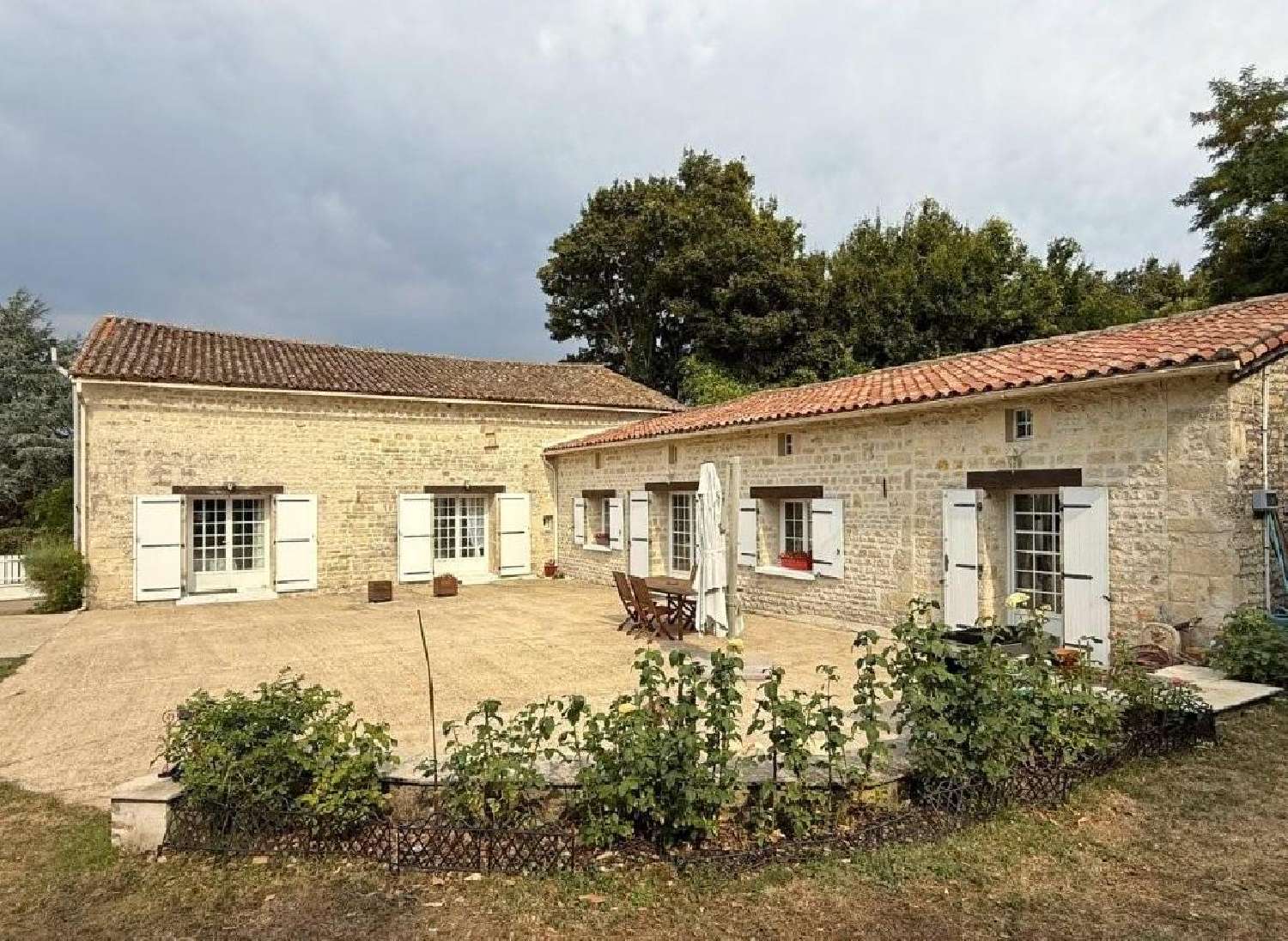  for sale house Villefagnan Charente 3