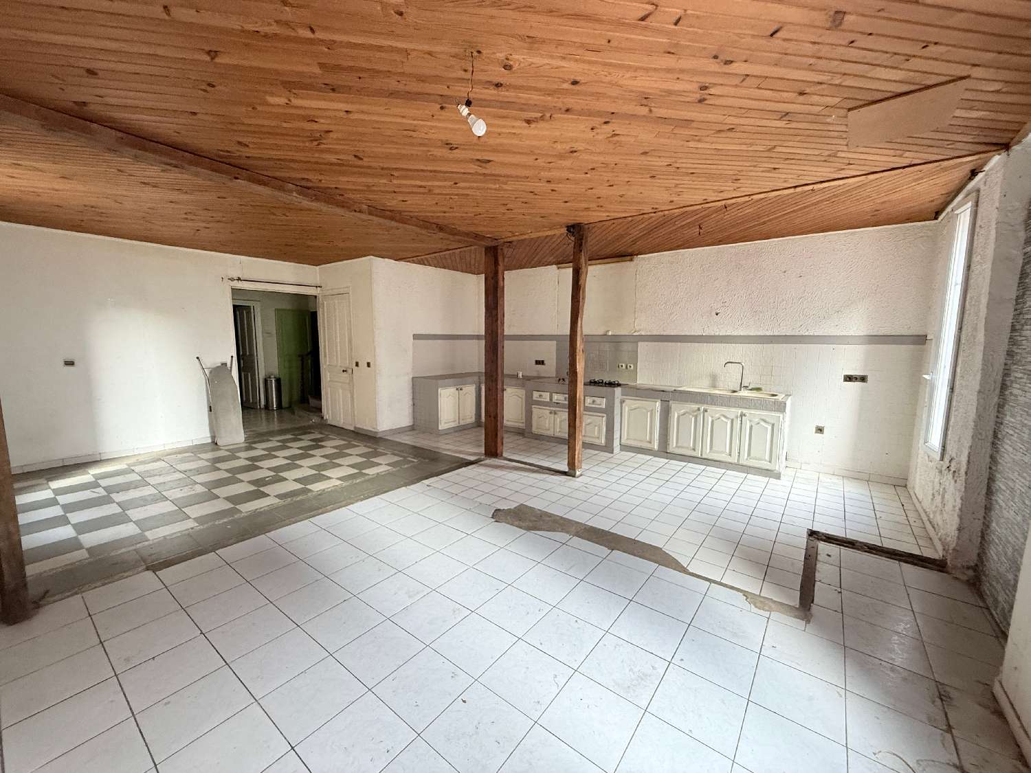  for sale house Villeneuve-lès-Béziers Hérault 4