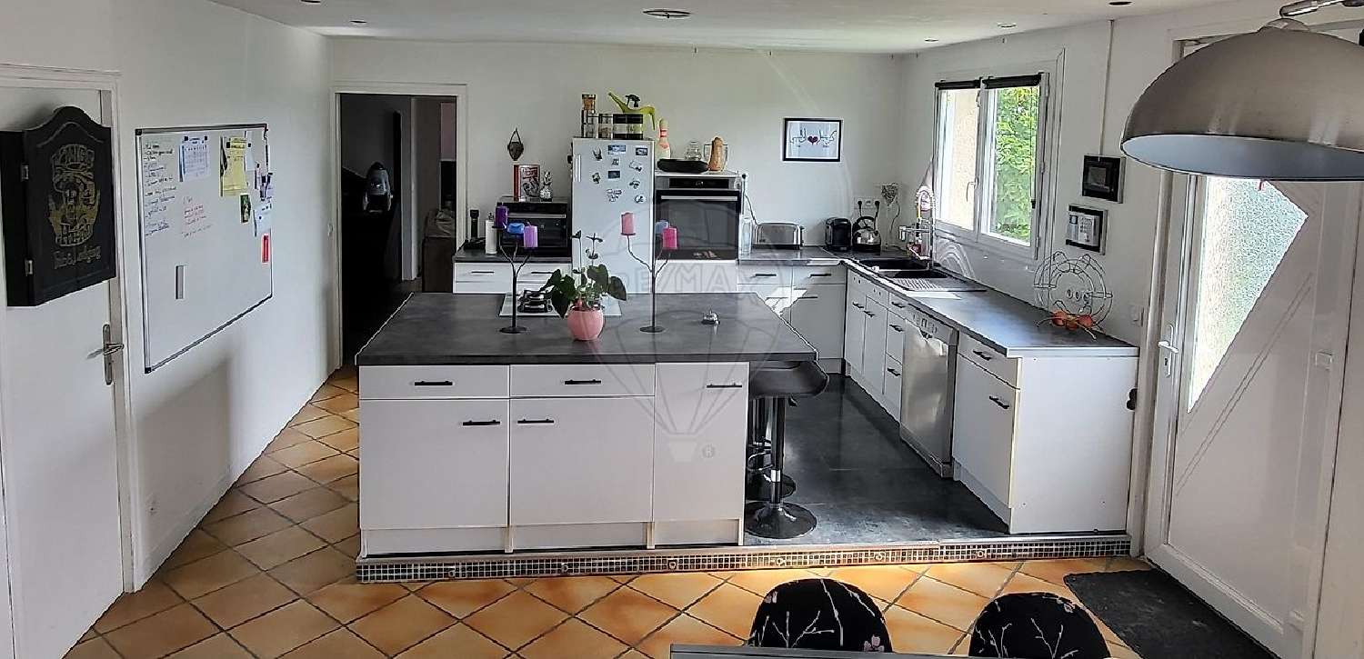  for sale house Villethierry Yonne 2