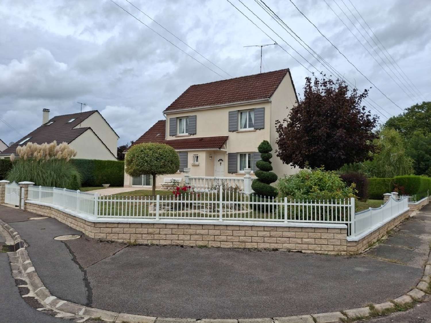  for sale house Villiers-en-Lieu Haute-Marne 2