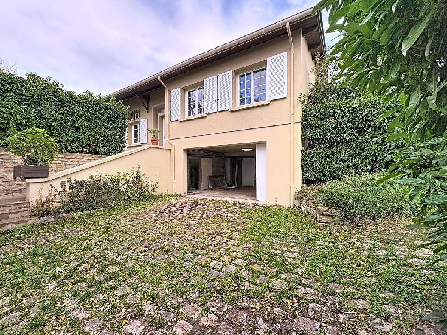 for sale house Vinzelles Saône-et-Loire 2