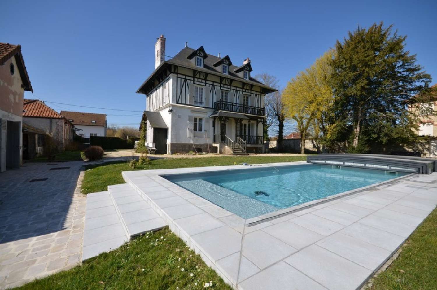 à vendre maison bourgeoise Crouy-sur-Ourcq Seine-et-Marne 2