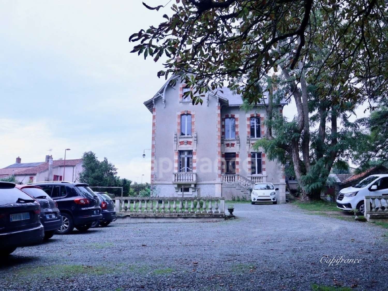  for sale mansion Puy-de-Serre Vendée 1