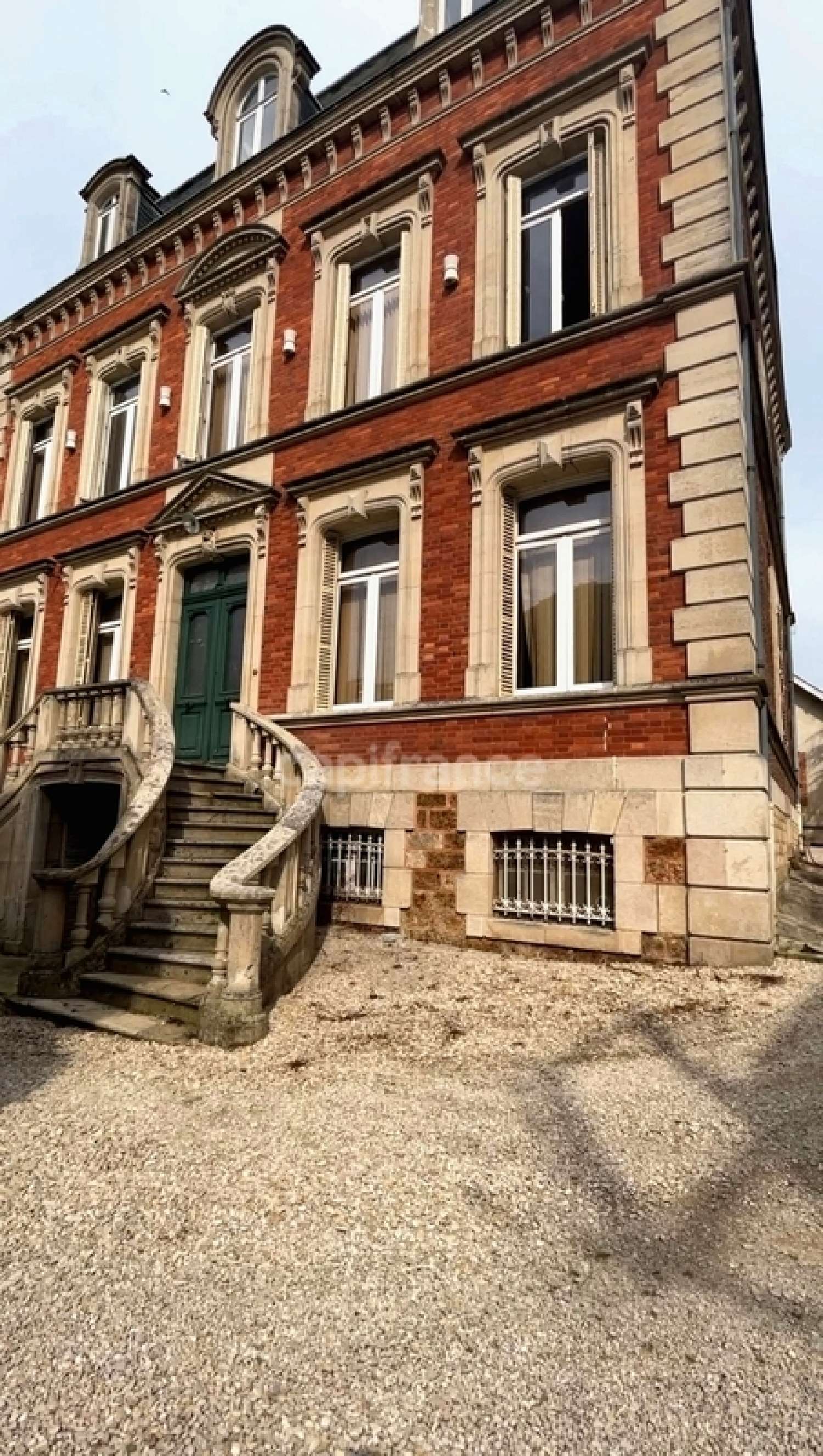  à vendre maison bourgeoise Vitry-le-François Marne 2