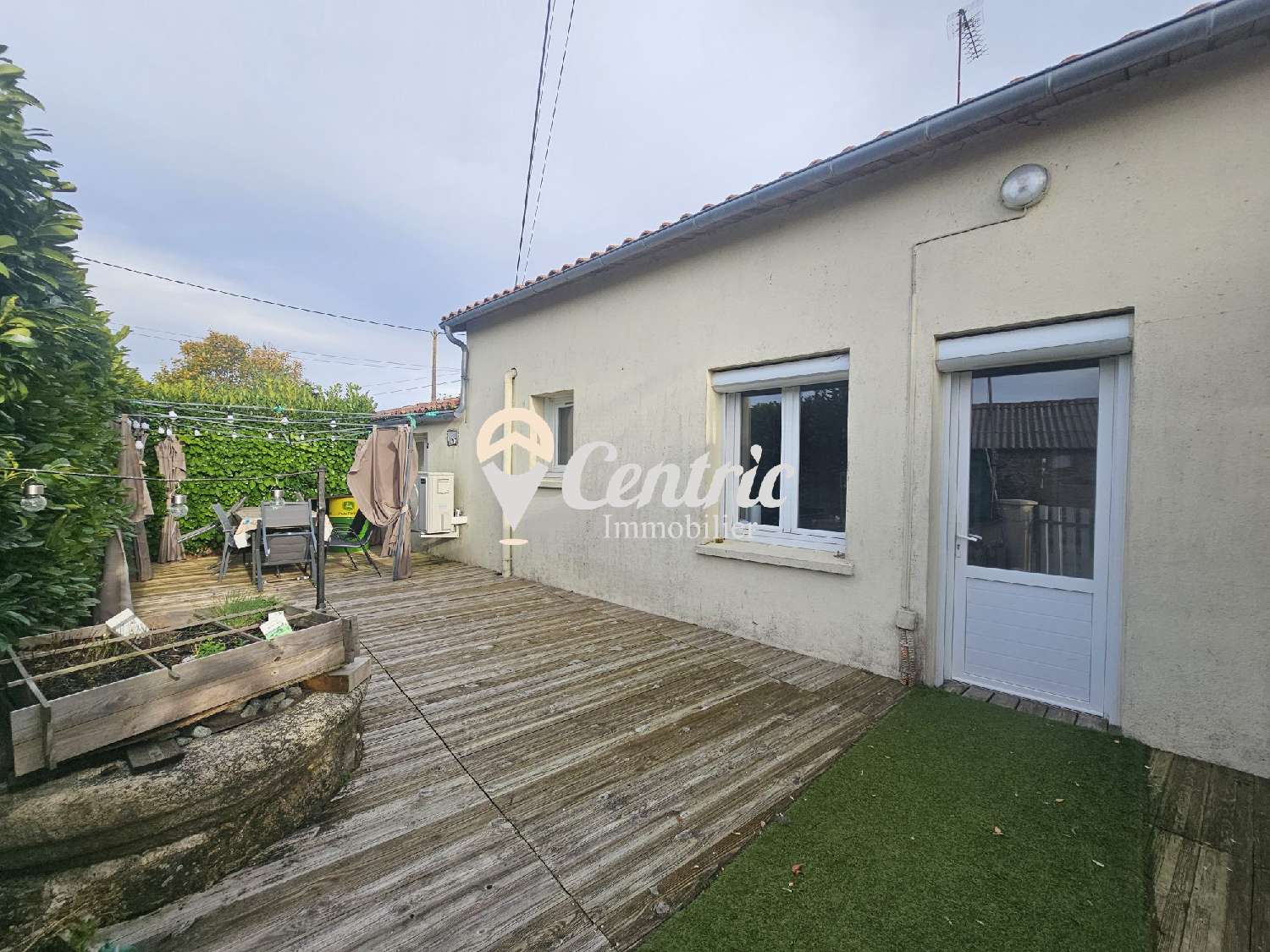 for sale office Bressuire Deux-Sèvres 4