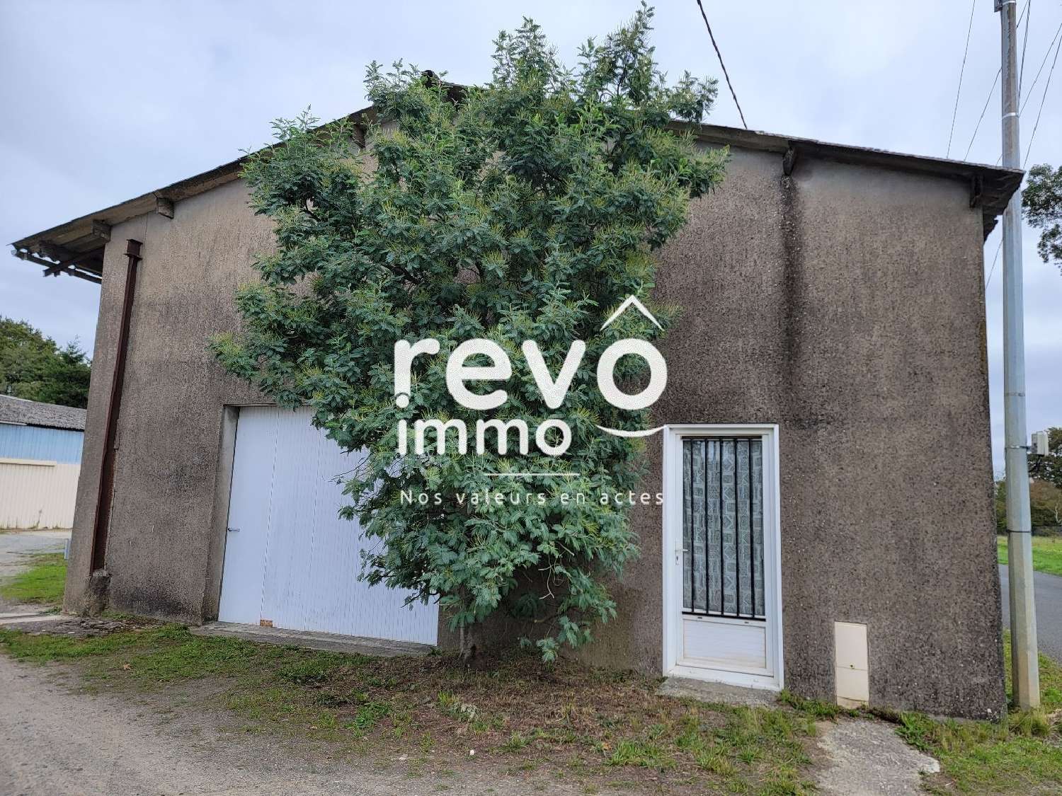 à vendre bureau Le Fuilet Maine-et-Loire 1