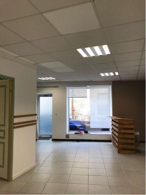 Nîmes Gard bureau foto 7161064