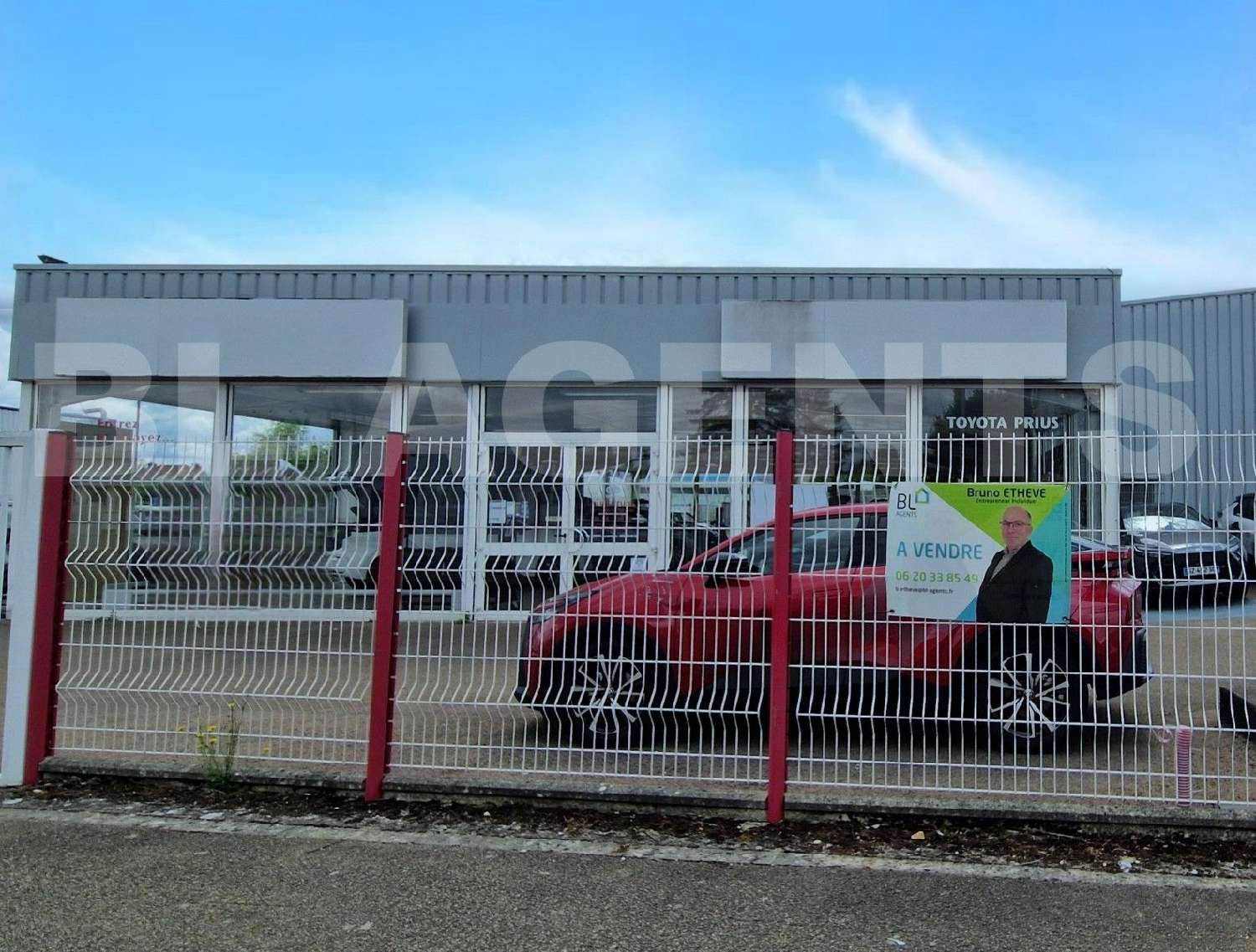 te koop kantoor Saint-Clément Yonne 1