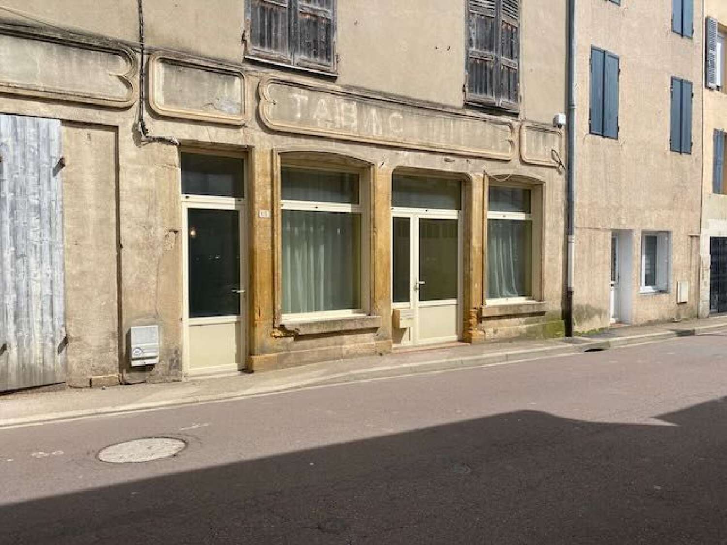  te koop kantoor Bois-Sainte-Marie Saône-et-Loire 1