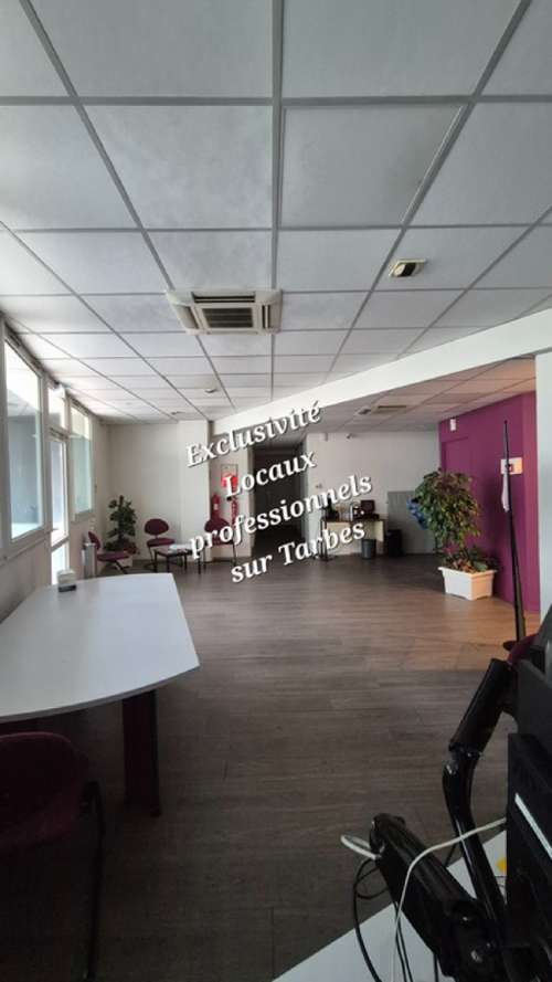 Tarbes Hautes-Pyrénées oficina foto 7166869