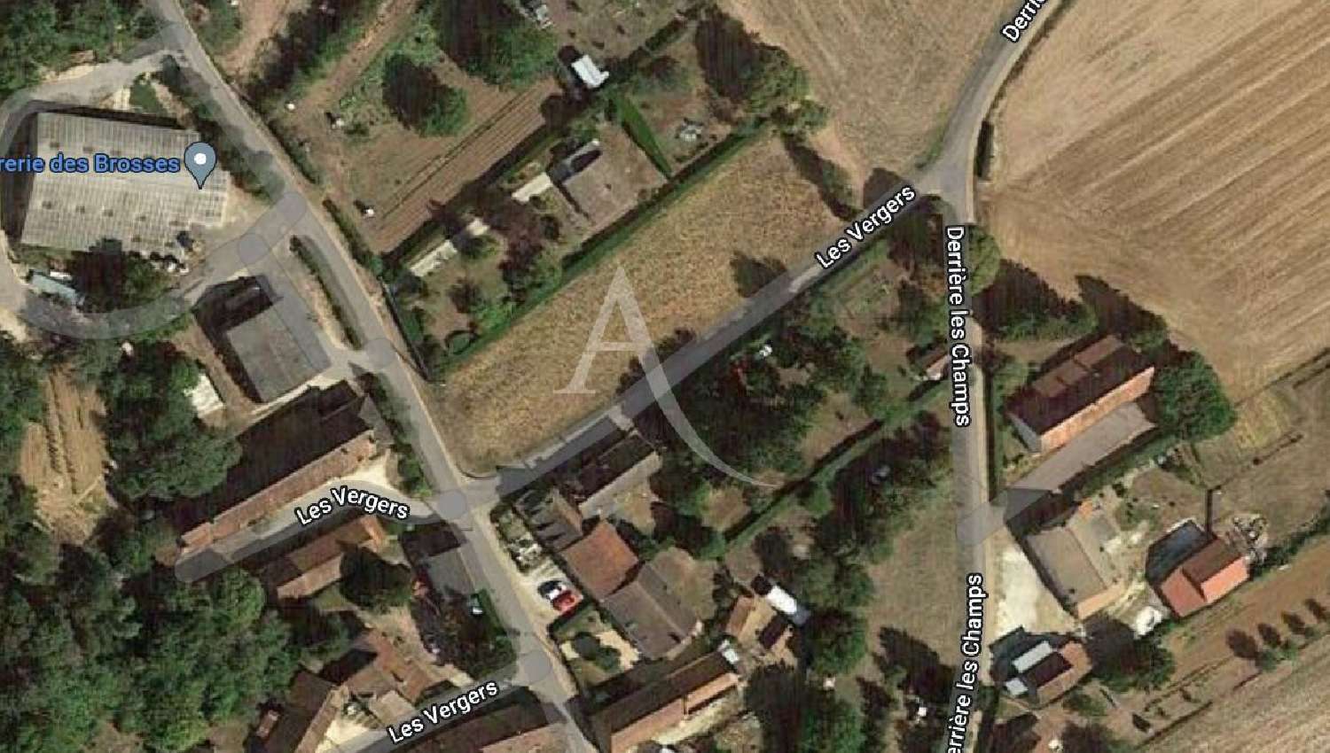  en venta terreno Saint-Saulge Nièvre 1