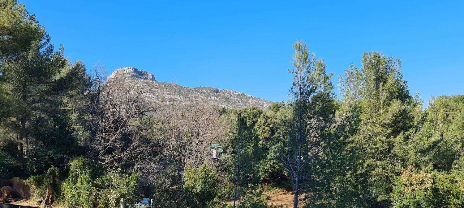  te koop terrein Aubagne Bouches-du-Rhône 1