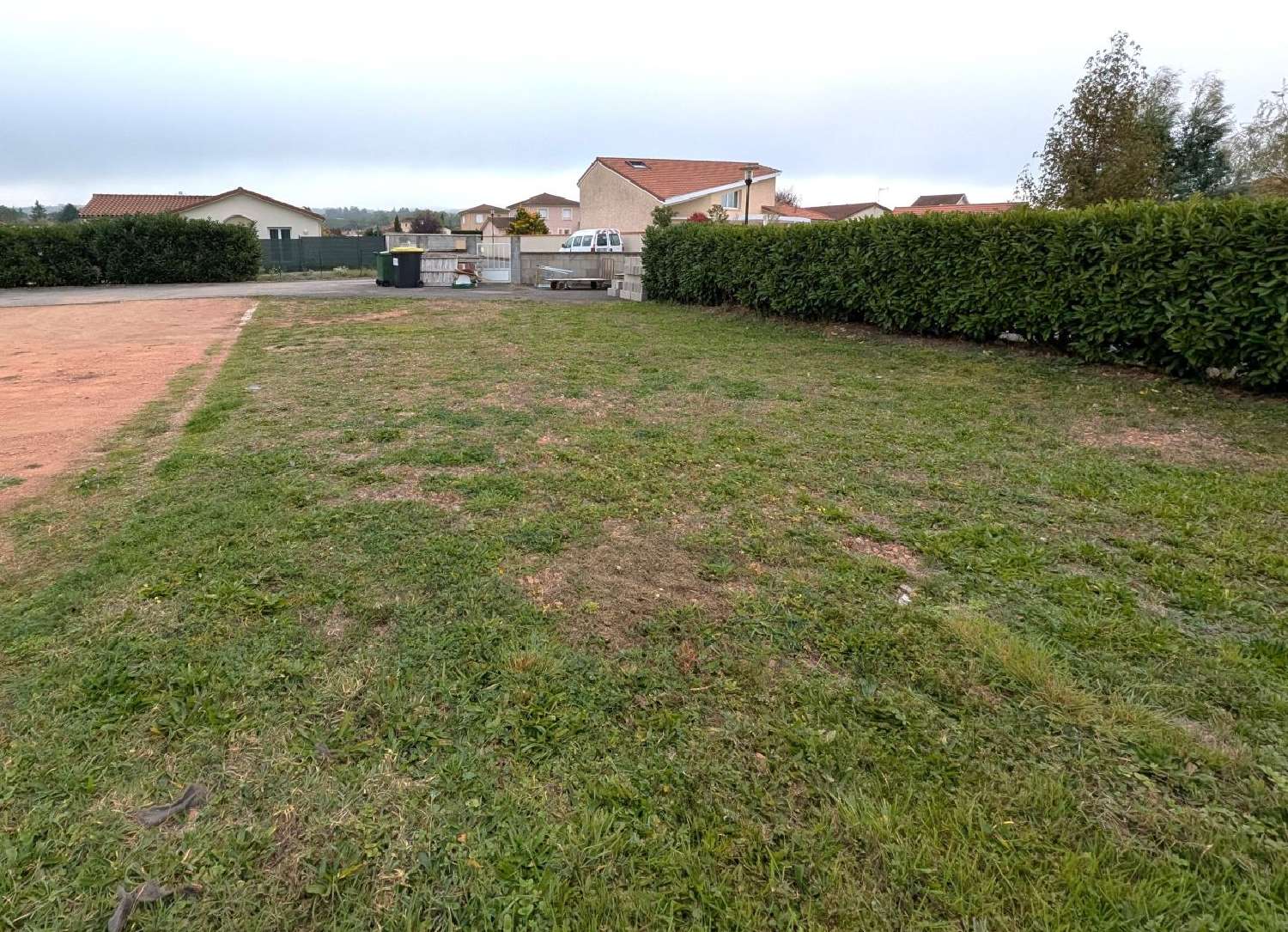  à vendre terrain Balbigny Loire 1