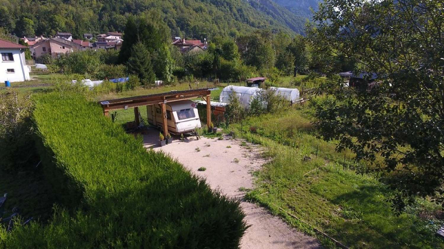  te koop terrein Chaley Ain 5